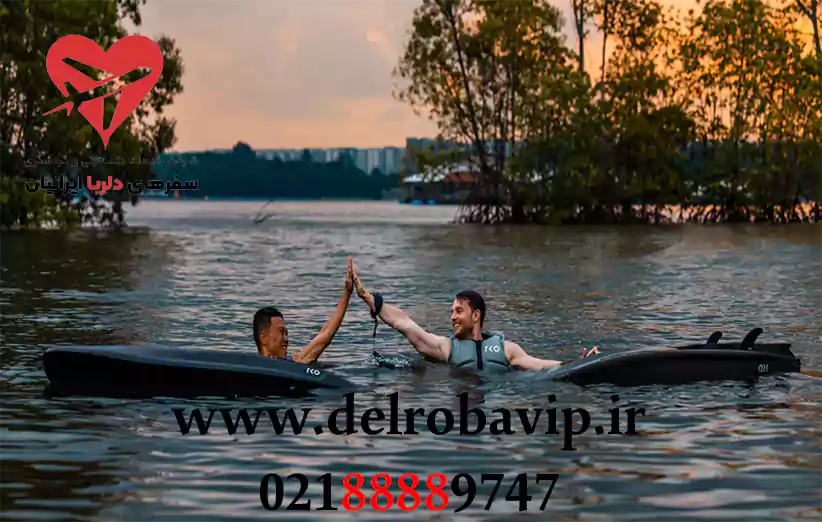 تفریحات آبی در نزدیکی صخره های پدر بزرگ و مادر بزرگ سامویی